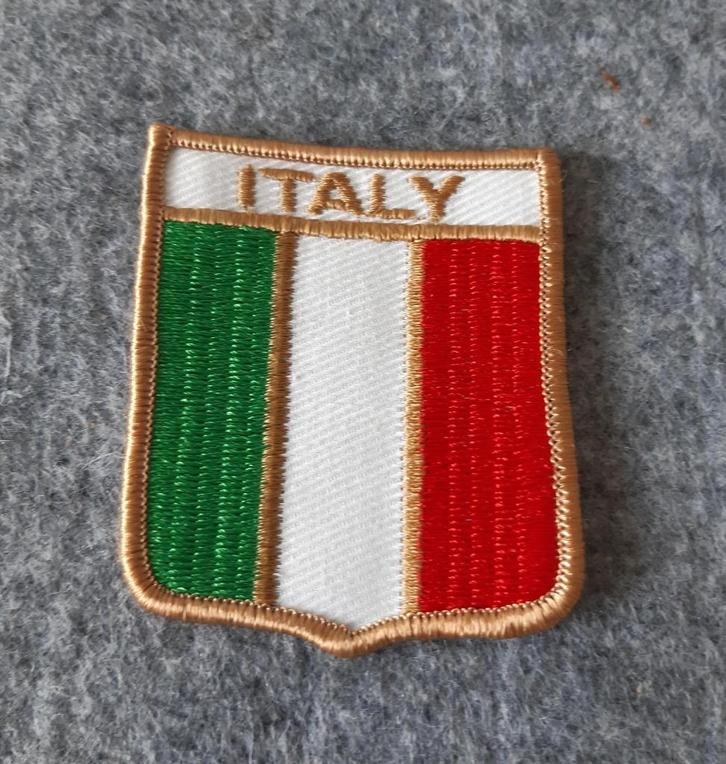 Badges de pays brodés, Collections, Collections Autre, Enlèvement ou Envoi