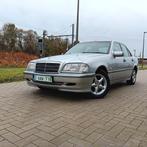 MERCEDES-BENZ C240 BENZINE / AIRCO / AUTOMAAT / TOP STAAT, Argent ou Gris, Classe C, Automatique, Achat