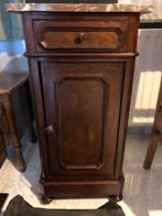 Klein kastje met marmeren tablet, Ophalen