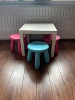 Table + 3 tabourets, Enfants & Bébés, Chambre d'enfant | Tables & Chaises, Utilisé