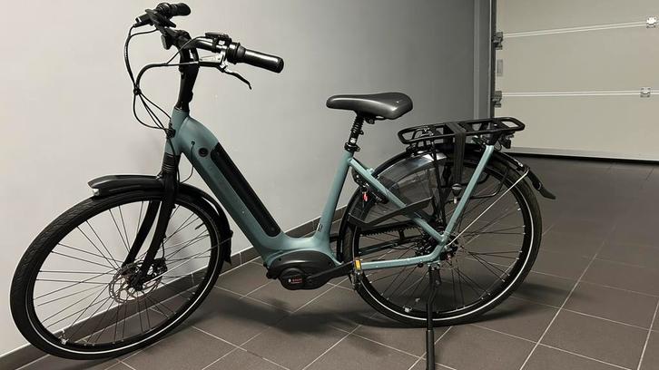 Gazelle grenoble c5, Fietsen en Brommers, Elektrische fietsen, Zo goed als nieuw, Gazelle, 47 tot 51 cm, 50 km per accu of meer