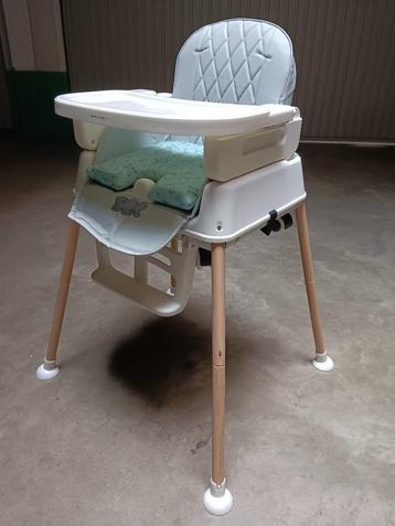 Kinderstoeltje te koop beschikbaar voor biedingen