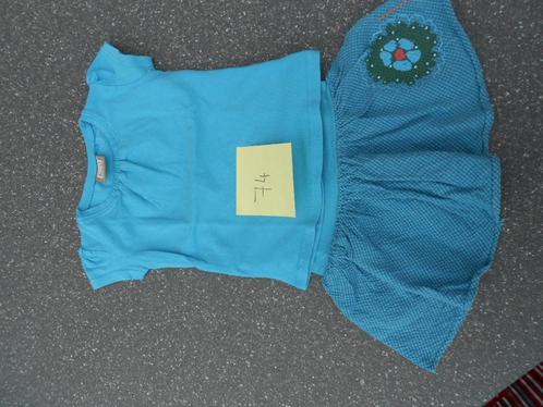 setje 2 stuks mt 74 merk Piroutte, Kinderen en Baby's, Babykleding | Maat 74, Gebruikt, Meisje, Jurkje of Rokje, Ophalen of Verzenden