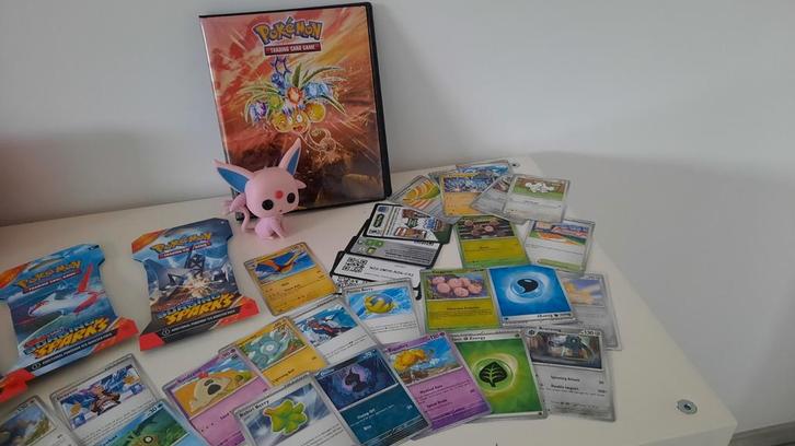 Pokémon kaarten+map+Espeon figuurtje (set) Nieuw!, Verzamelen, Speelkaarten, Jokers en Kwartetten, Nieuw, Speelkaart(en), Ophalen