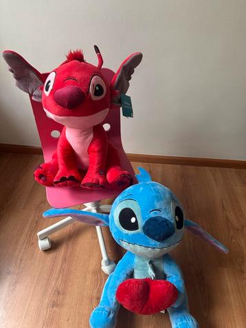 2 Stutch knuffels – roze & blauw – samen €9 beschikbaar voor biedingen