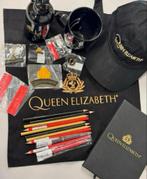 Queen elizabeth II 2 - Pakket, tas pet mok bidon pins boek, Verzamelen, Ophalen of Verzenden, Nieuw