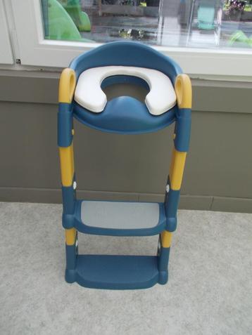 wc verkleiner met trapje beschikbaar voor biedingen