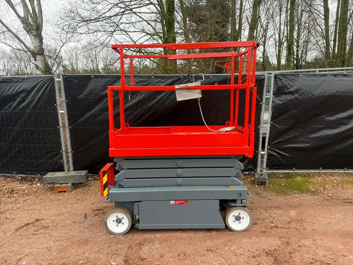 Nacelle ciseaux Skyjack 8 m., Bricolage & Construction, Treuils et Palans, Enlèvement