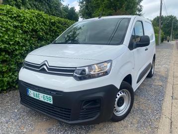 Citroen Berlingo 1,6 D 57000 km new met garantie !, Auto's, 75 kW, Stof, Euro 6, Citroën