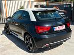 AUDI A1 ÉDITION EXCLUSIVE BLACK WHITE 1.6TDI 2011 EURO 5, Auto's, Audi, Voorwielaandrijving, Euro 5, A1, Zwart