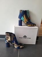 Enkellaarsjes maat 41, merk Fornina poppy print micro suede, Ophalen, Lage of Enkellaarzen, Fornarina, Nieuw