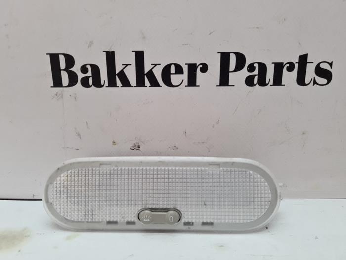 Eclairage intérieur arrière d'un Dacia Logan, Autos : Pièces & Accessoires, Éclairage, Dacia, Utilisé, 3 mois de garantie