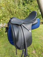 Bates Isabell Werth 18 inch dressuurzadel, Ophalen, Zo goed als nieuw, Dressuur