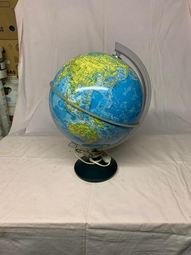Wereldbol met verlichting, Huis en Inrichting, Woonaccessoires | Wereldbollen, Ophalen of Verzenden