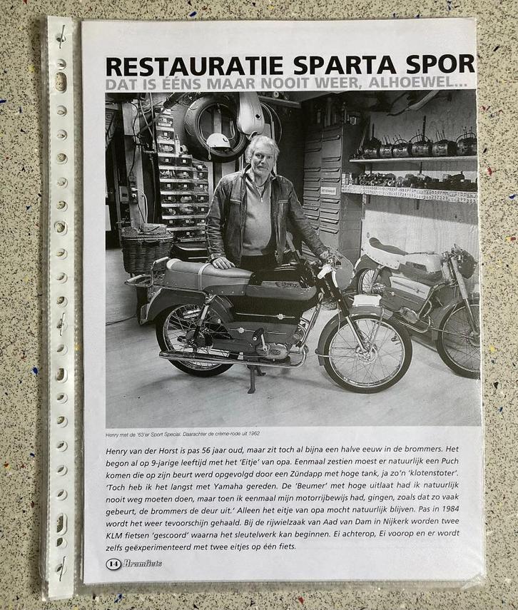 Unieke Map over de restauratie van een Sparta Sport 1963, Fietsen en Brommers, Handleidingen en Instructieboekjes, Zo goed als nieuw