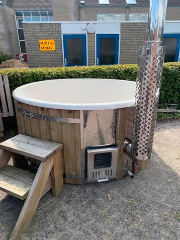 Hottub | interne kachel | 200cm | deksel | tweedehands beschikbaar voor biedingen