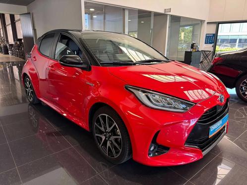 Toyota Yaris Yaris Hybrid 1.5 VVT-i Prem Edition/Full/1j gar, Auto's, Toyota, Particulier, Te koop, Yaris, ABS, Achteruitrijcamera