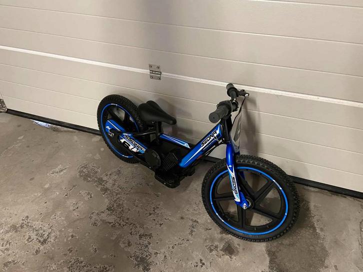 Sedna MX 16 elektrische loopfiets, Fietsen en Brommers, Minibikes, Midibikes en Pitbikes, Zo goed als nieuw, Ophalen