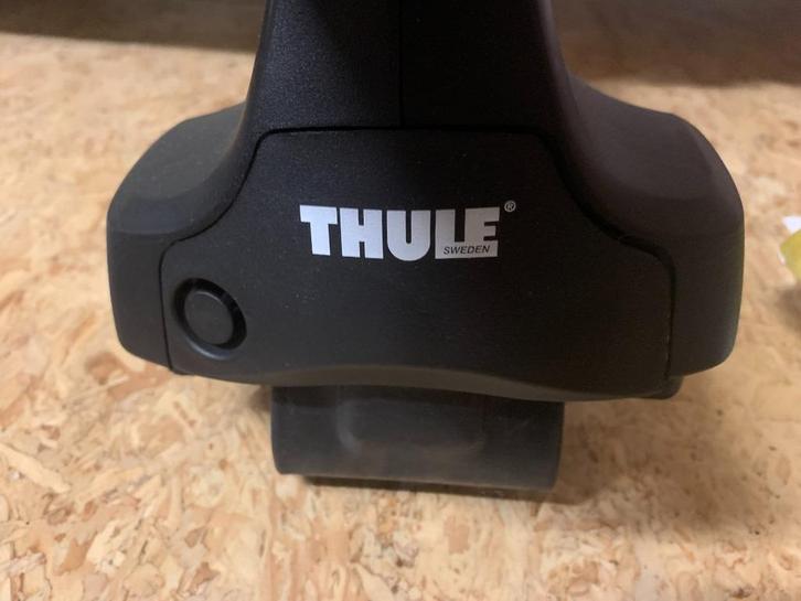Thule Rapid System 754 + kit 1651 Audi A6 sedan, Auto diversen, Dakdragers, Zo goed als nieuw, Ophalen