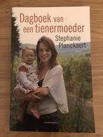 Stephanie Planckaert: dagboek van een tienermoeder, Ophalen of Verzenden, Zo goed als nieuw