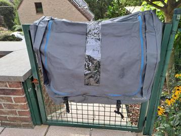 ARMOIRE DE CAMPING  beschikbaar voor biedingen