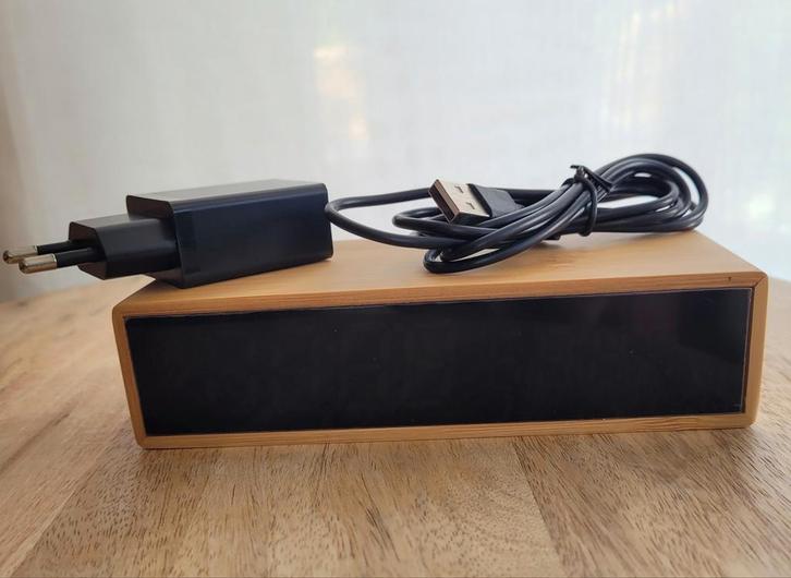 Kleine multifunction alarm clock....Nieuw, Elektronische apparatuur, Wekkers, Zo goed als nieuw, Ophalen of Verzenden