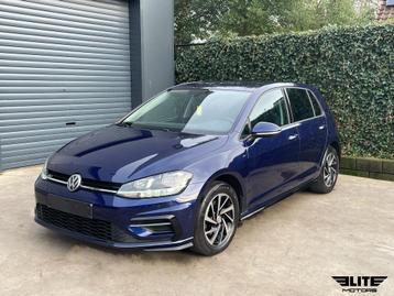 Volkswagen Golf 7.5 R-line/camera/nav/Carplay/ 12 m Garantie beschikbaar voor biedingen