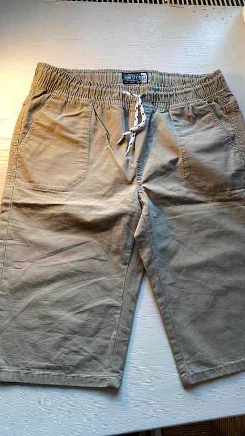 short jongen maat 176, Kinderen en Baby's, Kinderkleding | Maat 176, Zo goed als nieuw, Jongen, Broek, Ophalen of Verzenden
