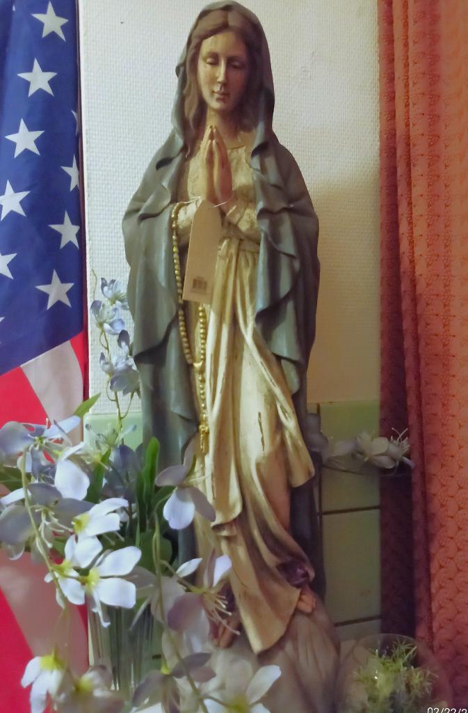 Grande statue Sainte Vierge Marie Lourdes NEUVE, Collections, Statues & Figurines, Neuf, Religion, Enlèvement