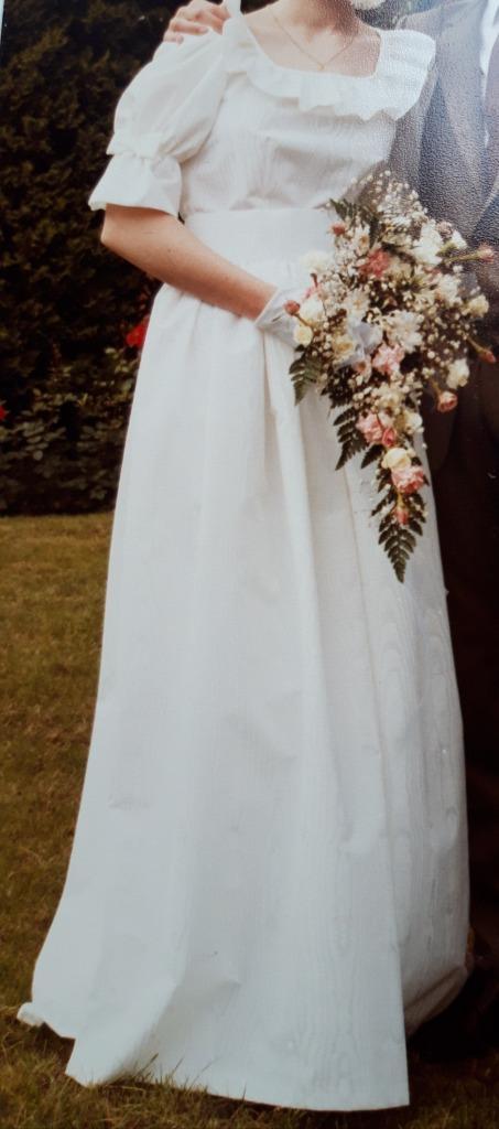 Robe de mariée unique de 1985, Kleding | Dames, Trouwkleding en Trouwaccessoires, Gedragen, Trouwjurk, Wit, Ophalen of Verzenden