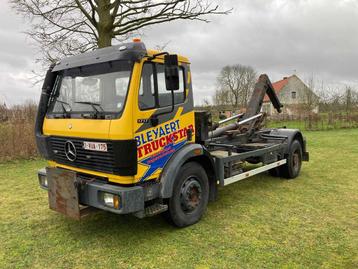 Mercedes - Sk 1717 RC - Vrachtwagen beschikbaar voor biedingen