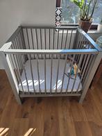 Parc gris pour enfants, Enfants & Bébés, Parcs, Enlèvement, Utilisé, Carré, Réglable en hauteur