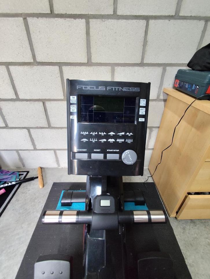 Roeitrainer, Sport en Fitness, Fitnessapparatuur, Gebruikt, Roeitrainer, Kunststof, Ophalen