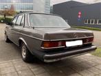 Mercedes-Benz W123 300D Automaat 1977, Auto's, Automaat, Achterwielaandrijving, Leder en Stof, 5 deurs