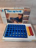Vier op een rij - s6221, Hobby en Vrije tijd, Gezelschapsspellen | Bordspellen, Verzenden, Zo goed als nieuw