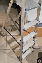 Echelle 4 marches + plateau, Doe-het-zelf en Bouw, Ladders en Trappen, Ophalen, Gebruikt