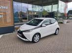 Toyota Aygo x-play, Wit, Handgeschakeld, 5 deurs, 998 cc