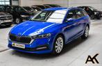 Skoda Octavia SW 1.4 TSI PHEV Ambition DSG - NAVI SMARTLINK, Auto's, Skoda, Stof, 4 cilinders, Parkeersensor, Blauw