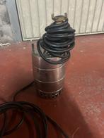 Waterpomop In goede staat, Ophalen