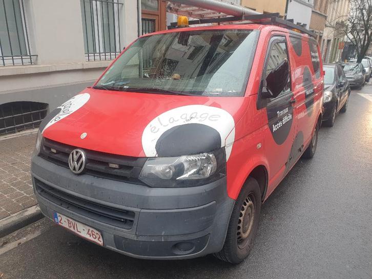 VW Transporter T5, Auto's, Bestelwagens en Lichte vracht, Particulier, Cruise Control, Dakrails, Elektrische ramen, Mistlampen