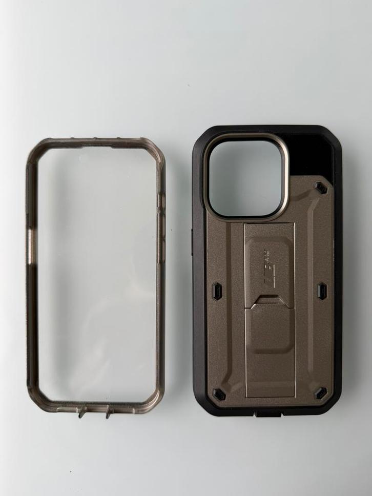 iPhone 15 Pro - UB Pro 360 Hoes, Telecommunicatie, Mobiele telefoons | Hoesjes en Screenprotectors | Apple iPhone, Zo goed als nieuw
