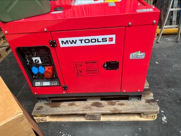 Diesel generator 10kW, Doe-het-zelf en Bouw, Aggregaten, Ophalen, Zo goed als nieuw