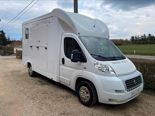 SOLD>>Mooie paardencamionette 65000km!!, Dieren en Toebehoren, Paarden en Pony's | Trailers en Aanhangwagens, Ophalen