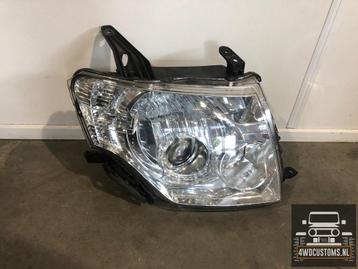 Koplamp rechtsvoor pajero beschikbaar voor biedingen