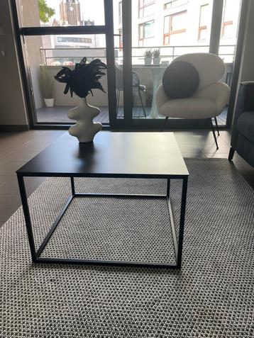 Table basse/table d'appoint en métal noir, Maison & Meubles, Tables | Tables de salon, Enlèvement, Métal
