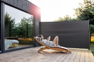 Outdoor Oprolbaar scherm zwart - 170 x 300 cm beschikbaar voor biedingen