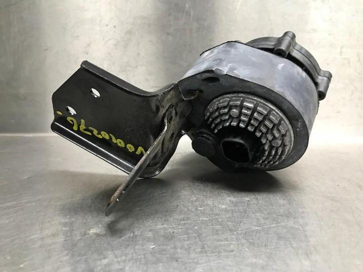 WATERPOMP Nissan NV 200 (M20M) (01-2010/-) (|19261C0223|), Auto-onderdelen, Airco en Verwarming, Nissan, Gebruikt