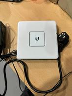 Ubiquiti Unifi Security Gateway (USG), Comme neuf, Routeur, Enlèvement ou Envoi, Unifi