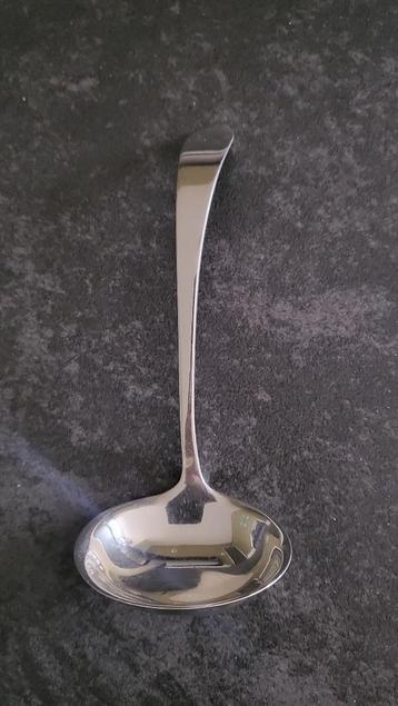 Antieke sauslepel 0,925 zilver beschikbaar voor biedingen