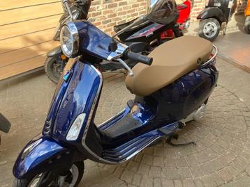 Vespa Primavera b-klasse beschikbaar voor biedingen
